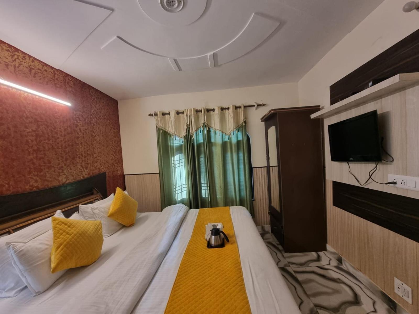 Hotel Stay Well Banikhet Экстерьер фото