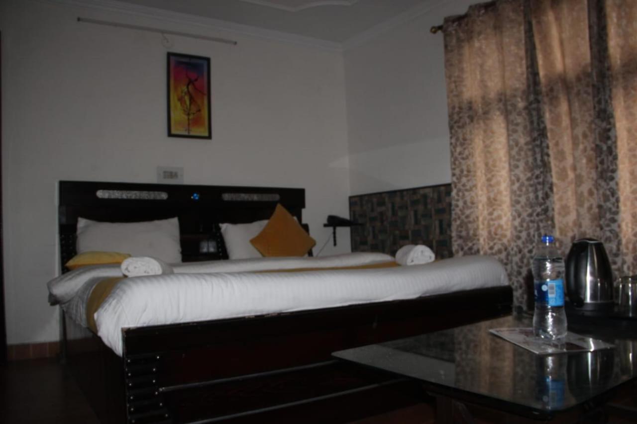 Hotel Stay Well Banikhet Экстерьер фото